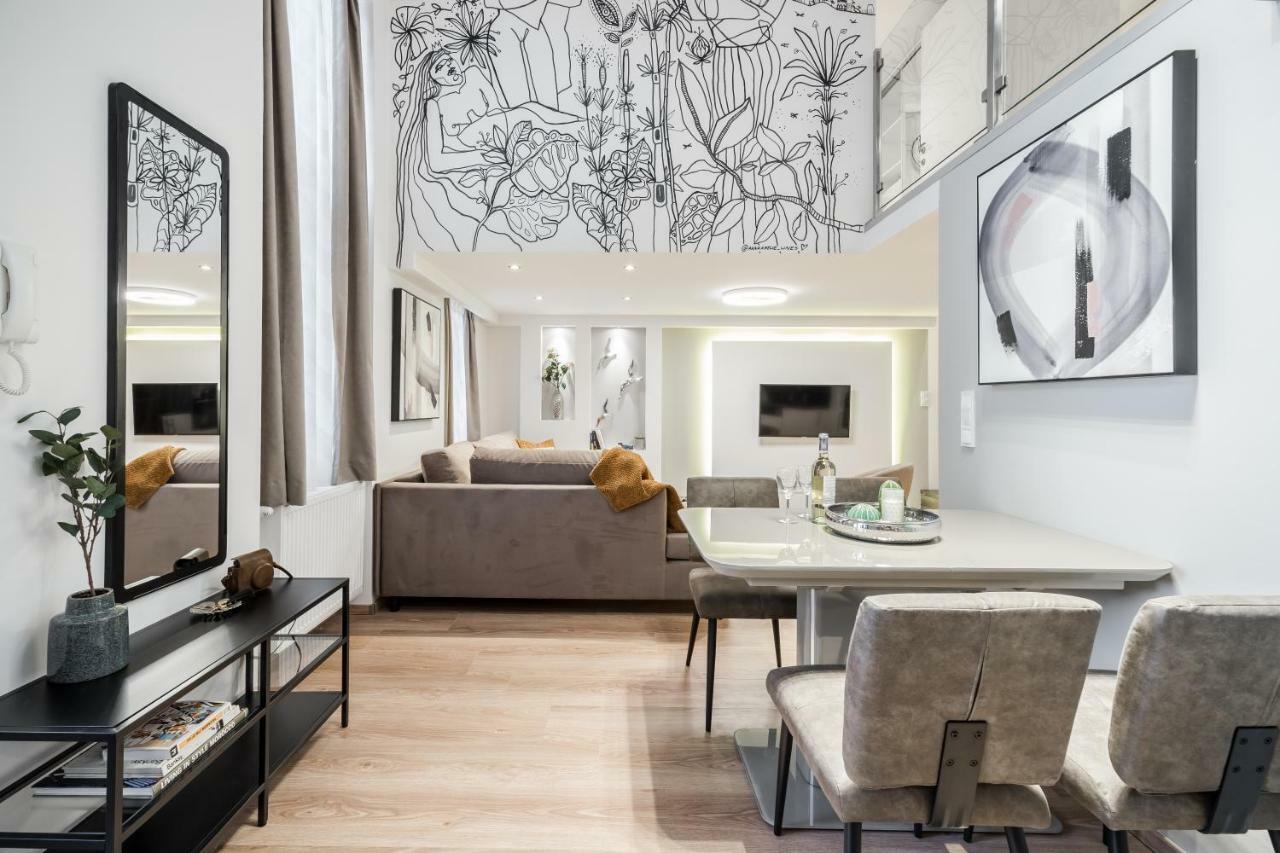 Bpr Luxurious & Stylish Duplex Home Budapest Bagian luar foto