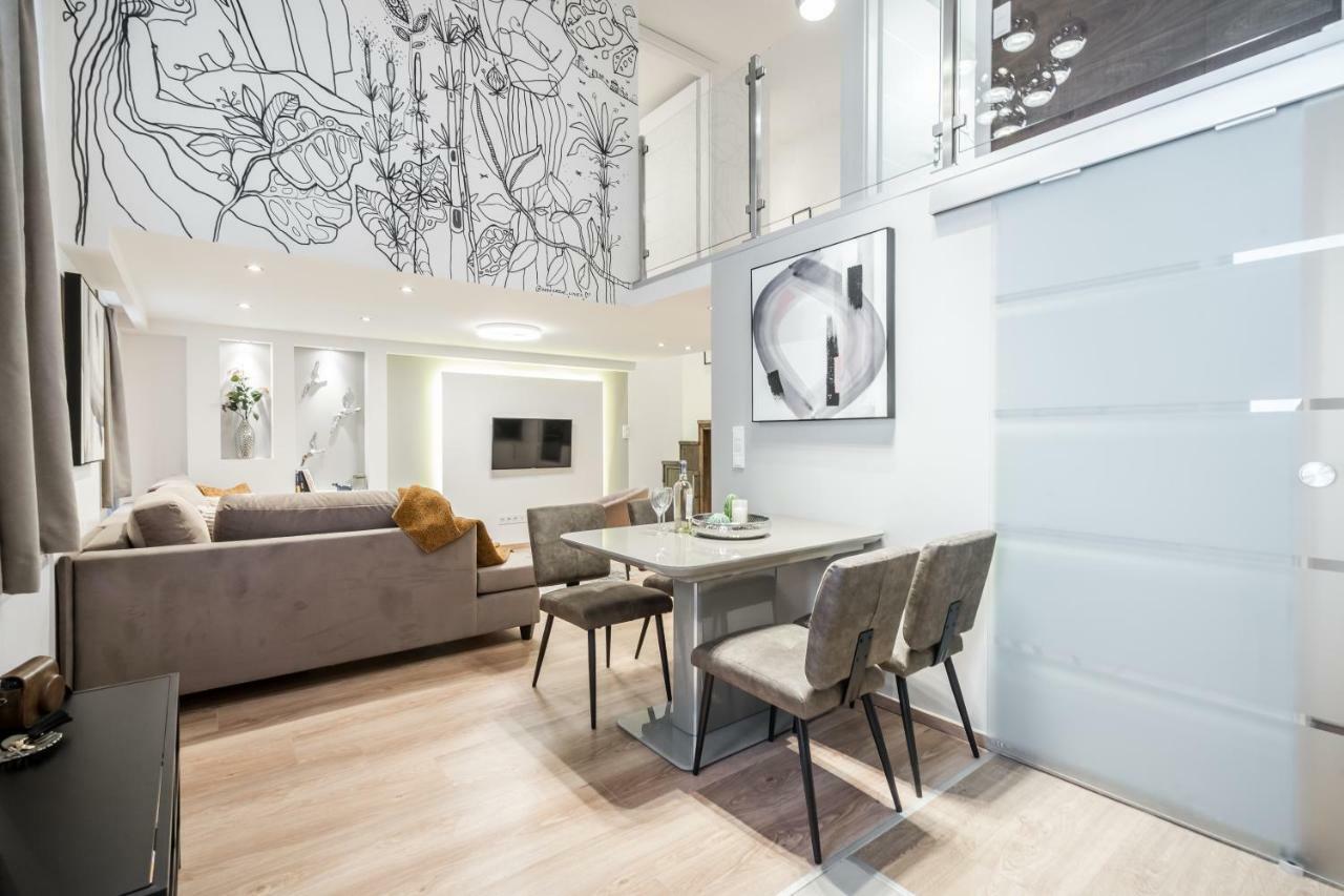 Bpr Luxurious & Stylish Duplex Home Budapest Bagian luar foto