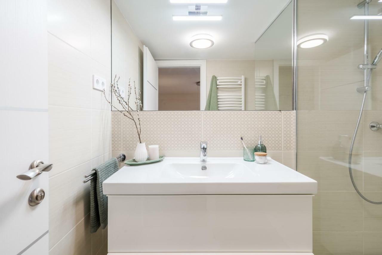 Bpr Luxurious & Stylish Duplex Home Budapest Bagian luar foto