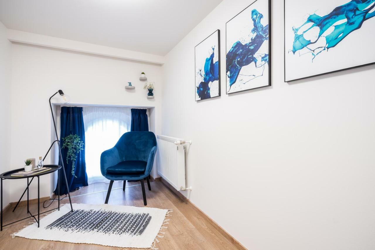 Bpr Luxurious & Stylish Duplex Home Budapest Bagian luar foto